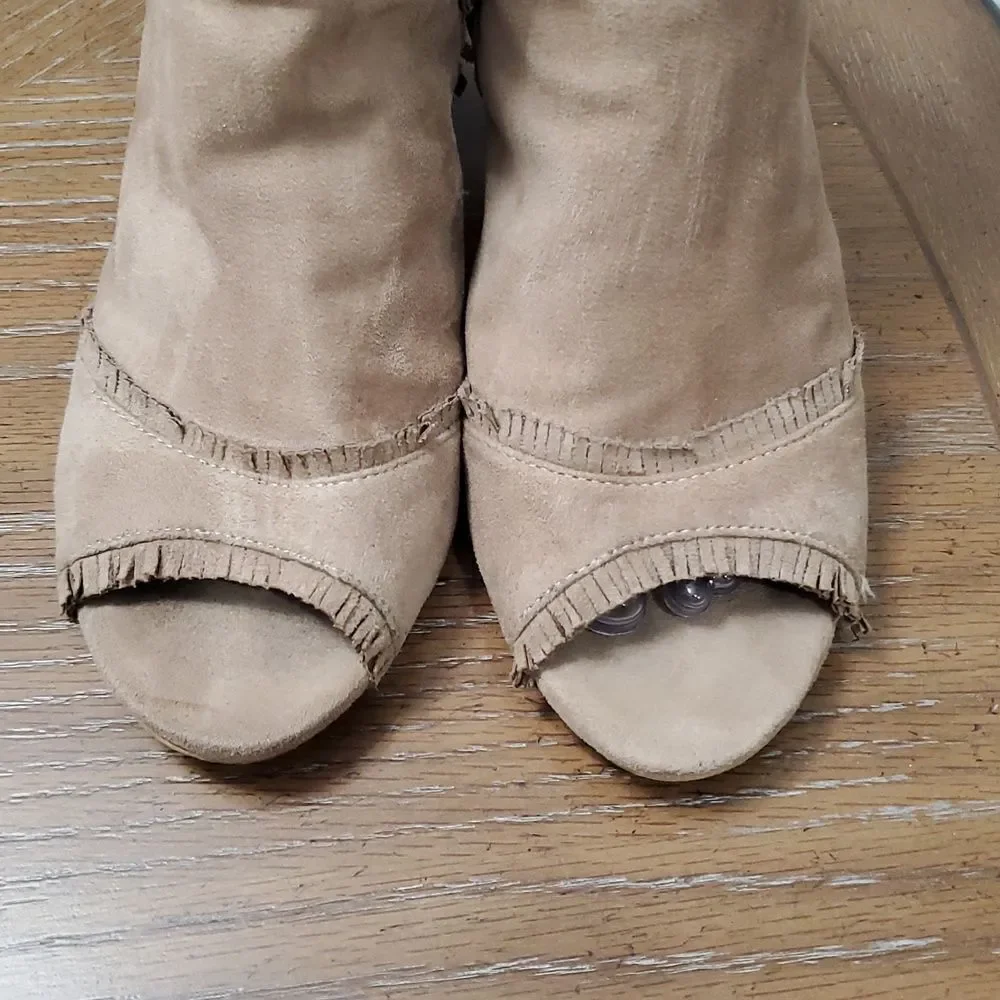 G.C. Boho Polka Open Toe, Fringe Laced Chunky Heel, Size 10